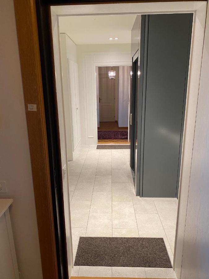 Genève, plein centre,belle vue Lac, splendide et grand appartement Esterno foto